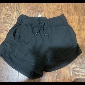 Lulu Lemon Inner Glow High Rise Short Size 4
